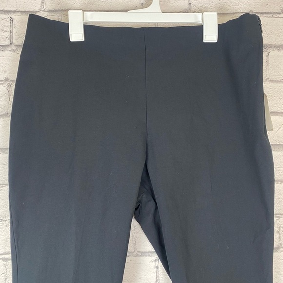 A New Day Black High Rise Cropped Flair Pull On Pants size 18 - Picture 4 of 9